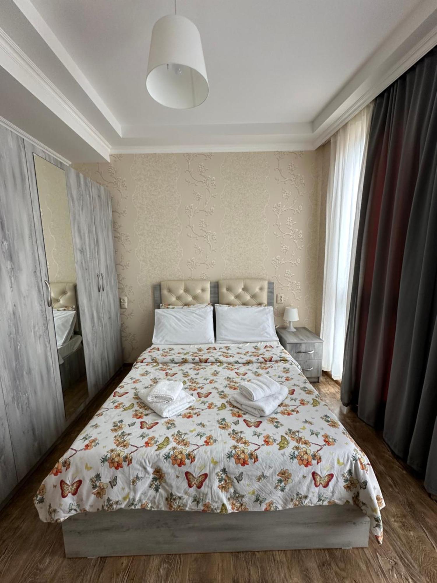 Rustaveli Apartment 113 Kutaisi Ngoại thất bức ảnh